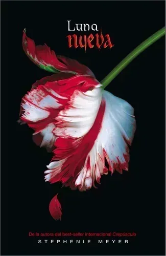 Portada del libro Luna Nueva de Stephenie Meyer